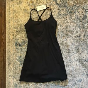 Never worn with tags still, Halara Backless Workout Dress, Size: Small
